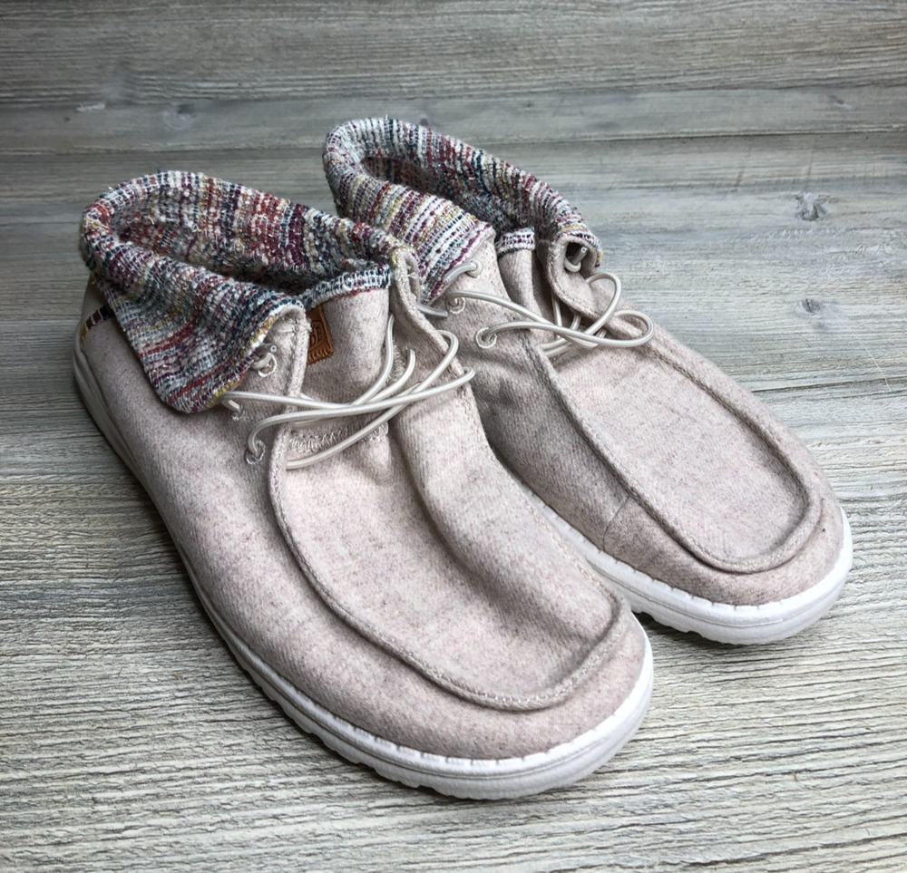 Hey Dude Women’s Wendy Fold Baja Boot Size 10 Cream Multi